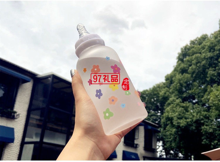 可愛奶嘴奶瓶水杯ins塑料網紅帶吸管杯子