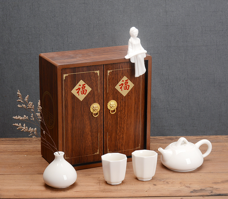 春節公司禮品方案：春節給客戶送禮品送什么比較好